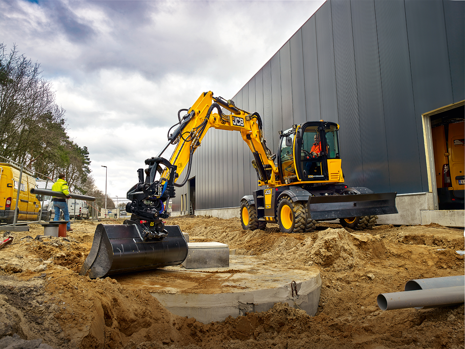A_HYDRADIG_110W_27
