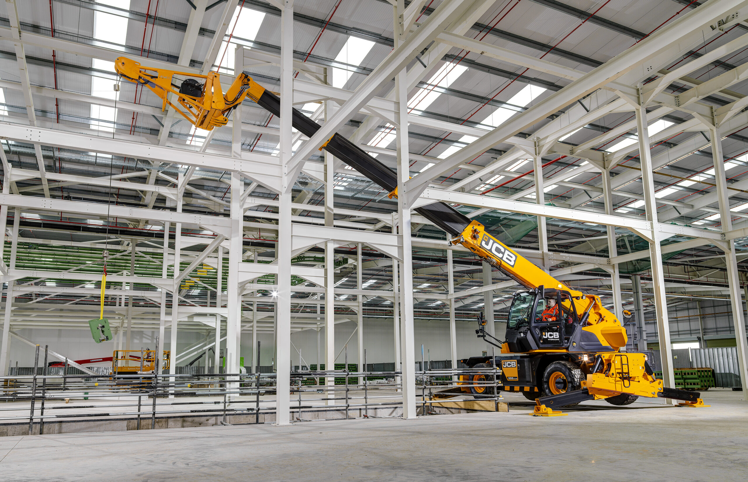 Hydraload rotating telescopic handler 3